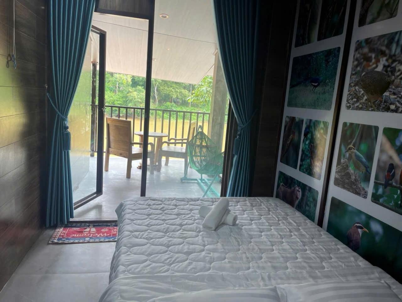 Floor River View กั๊ตเตียน ภายนอก รูปภาพ